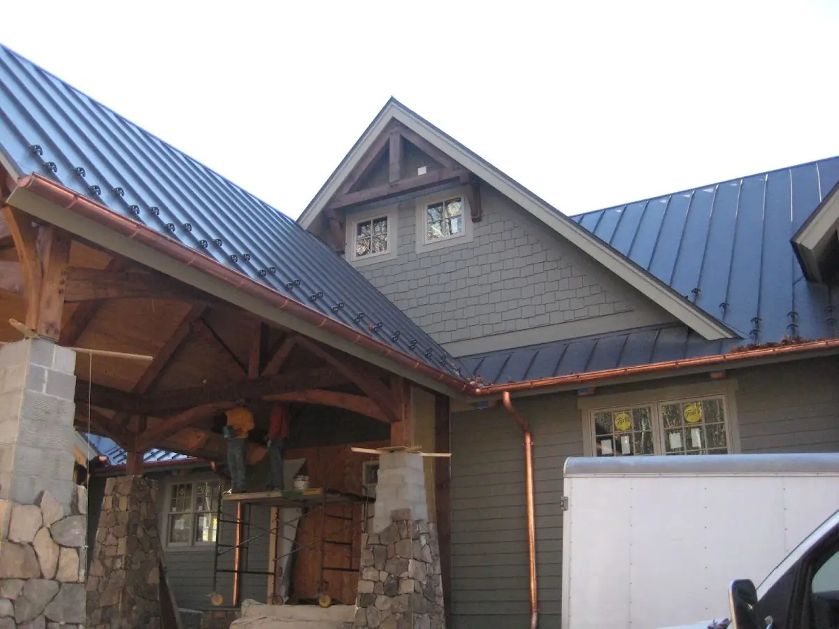Craftsman Roofing team delivering quality roofing work in Port Lavaca